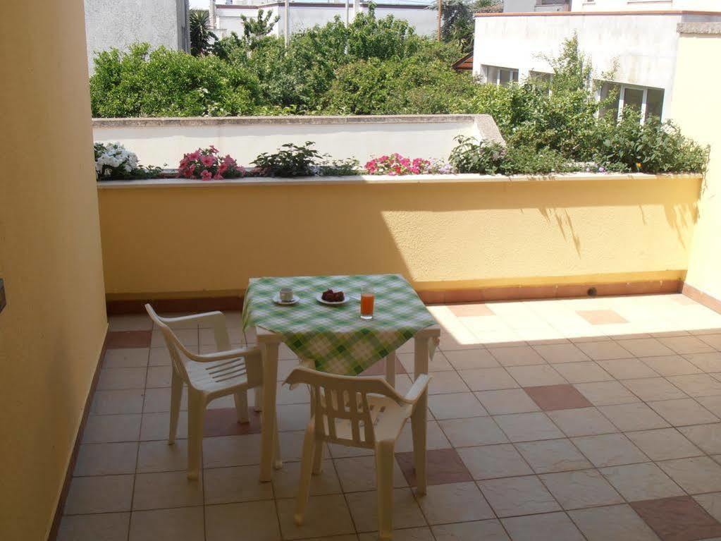 Casa Del Sole Relax Room Castrignano del Capo Exterior foto